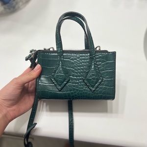 Zara mini green croc embossed bag crossbody